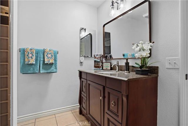 27660 Calle Haberio, Menifee, CA 92585