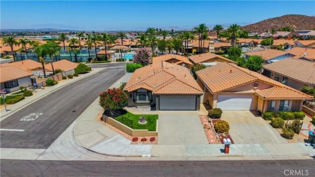 27660 Calle Haberio, Menifee, CA 92585