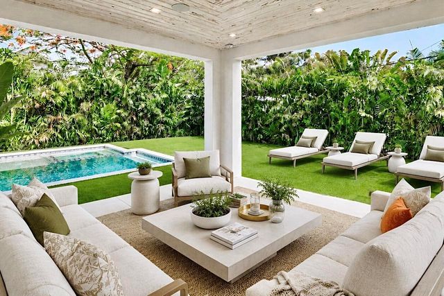 317 Greymon Drive, West Palm Beach, FL 33405