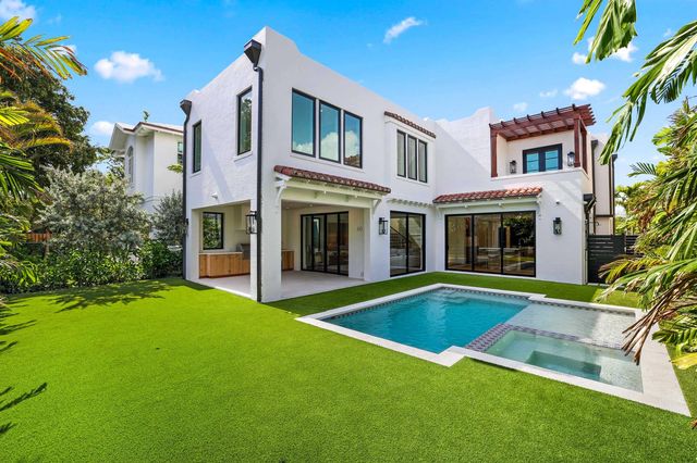 317 Greymon Drive, West Palm Beach, FL 33405