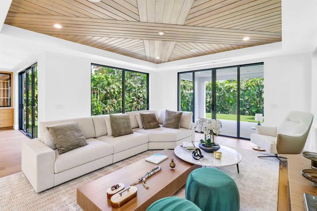 317 Greymon Drive, West Palm Beach, FL 33405