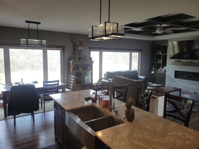 3482 Creek Ridge Drive, Eau Claire, WI 54703