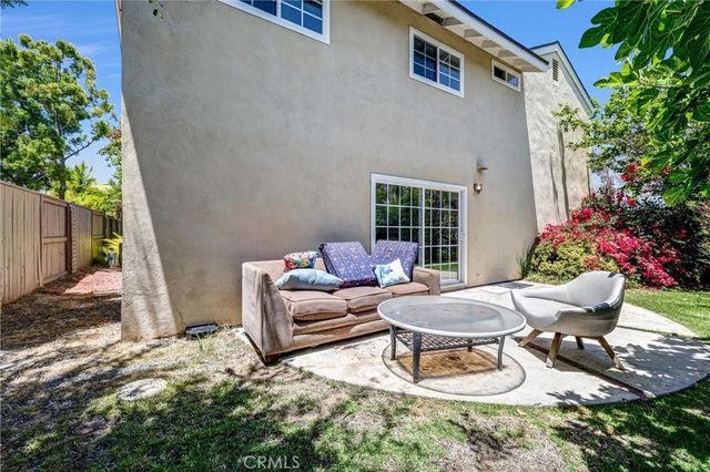 4 Hickory Tree Lane, Irvine, CA 92612