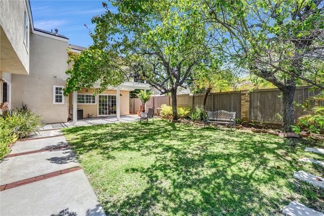 4 Hickory Tree Lane, Irvine, CA 92612