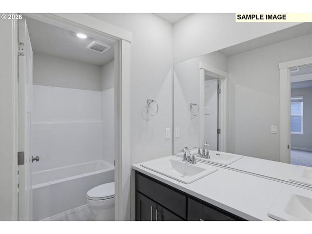 31855 Nw TIMERIC Dr, North Plains, OR 97133