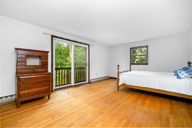6 Fulmore Drive, Waterford, CT 06385