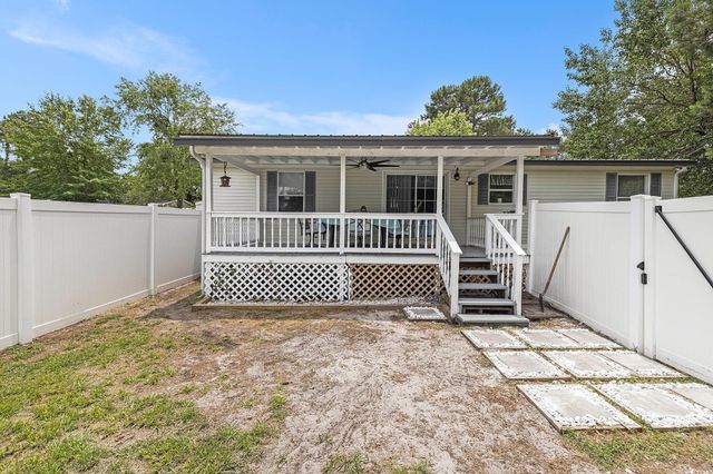 954 Jamestown Rd., Conway, SC 29526