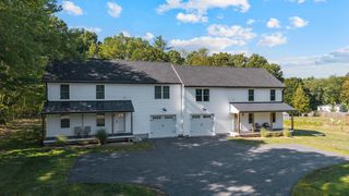 17a & b Page Road, Kingston, NH 03848