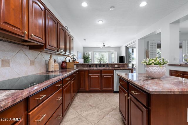 19715 N CONCORD Drive, Surprise, AZ 85374