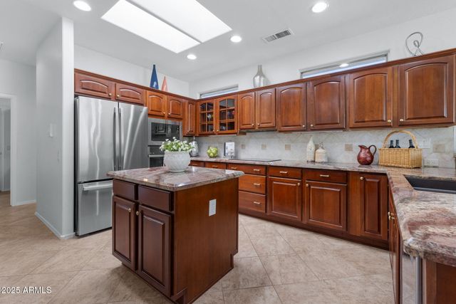 19715 N CONCORD Drive, Surprise, AZ 85374