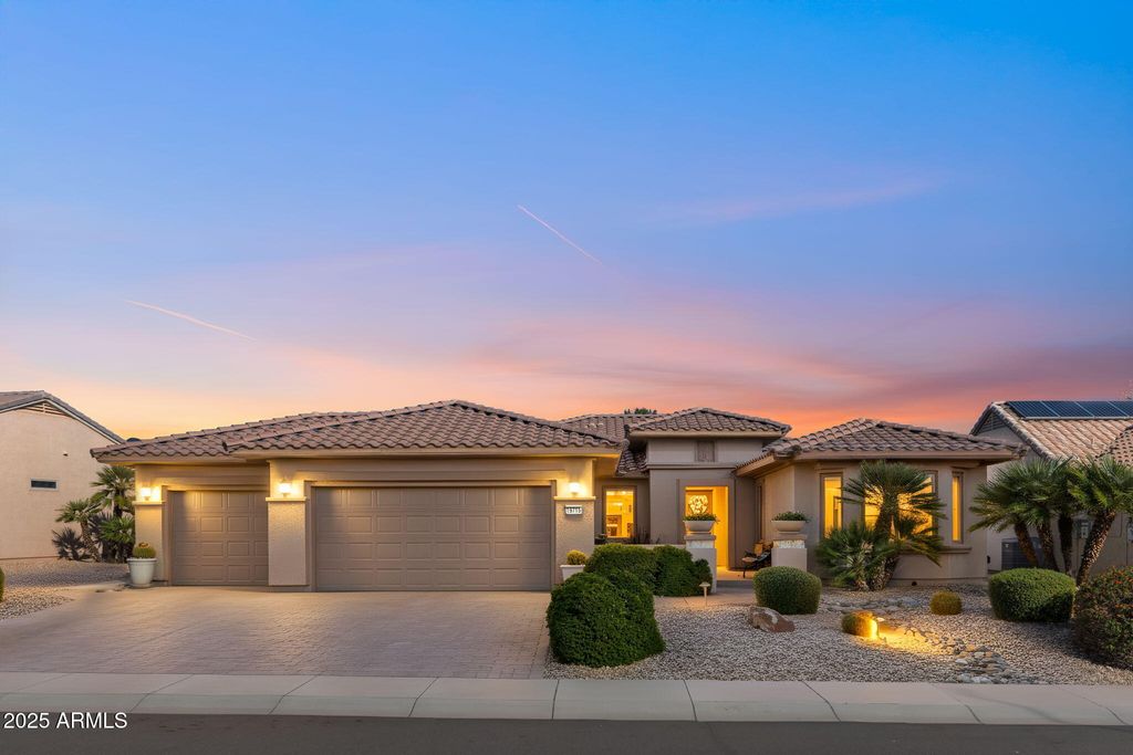 19715 N CONCORD Drive, Surprise, AZ 85374