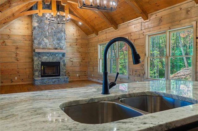 85 Moreland Trail, Cherry Log, GA 30522