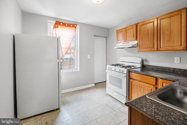 706 N KENWOOD AVE, Baltimore, MD 21205