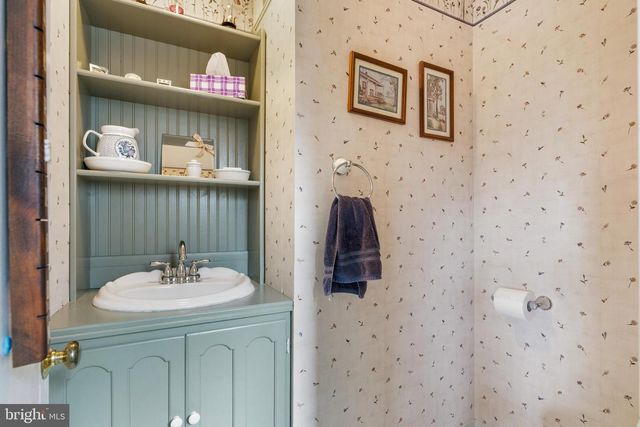 106 GLENWOOD AVE, Trooper, PA 19403