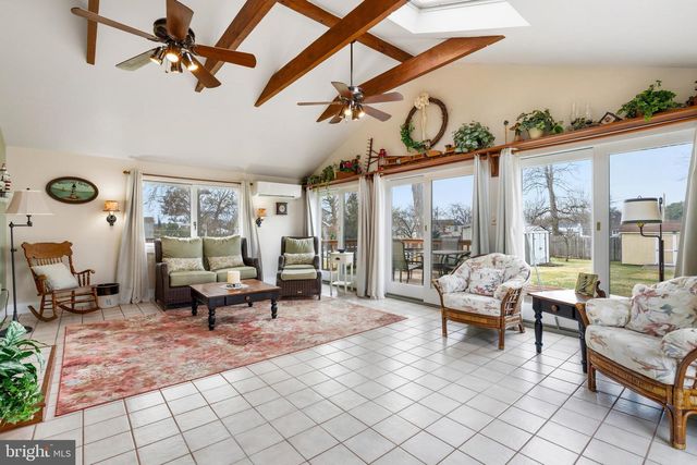 106 GLENWOOD AVE, Trooper, PA 19403