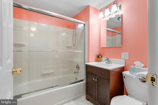 106 GLENWOOD AVE, Trooper, PA 19403