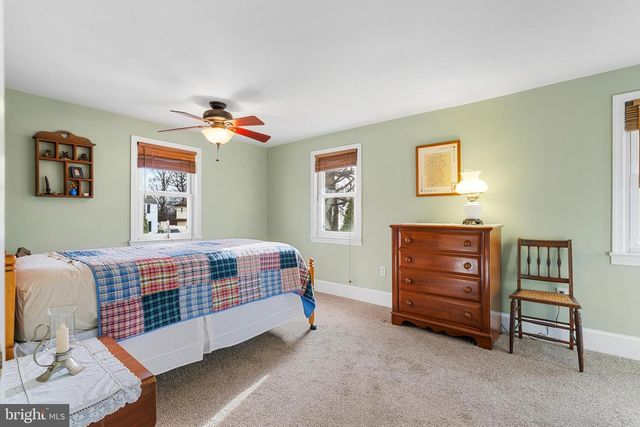 106 GLENWOOD AVE, Trooper, PA 19403