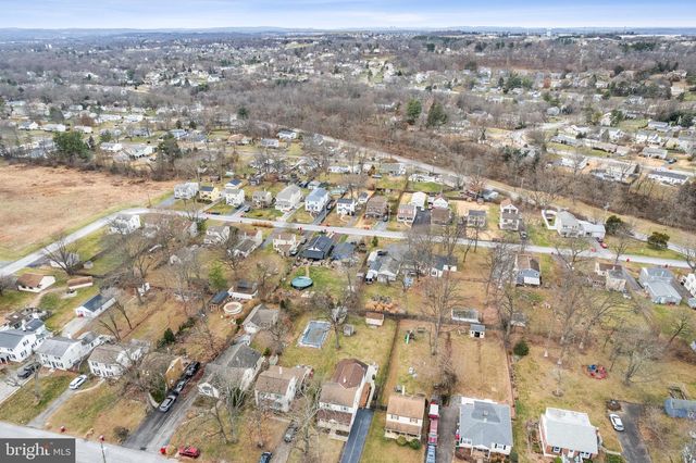 106 GLENWOOD AVE, Trooper, PA 19403