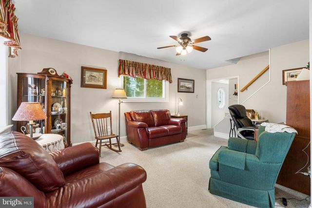 106 GLENWOOD AVE, Trooper, PA 19403