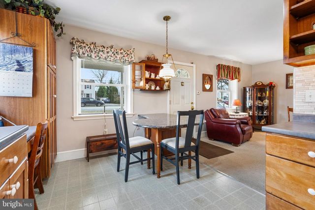 106 GLENWOOD AVE, Trooper, PA 19403