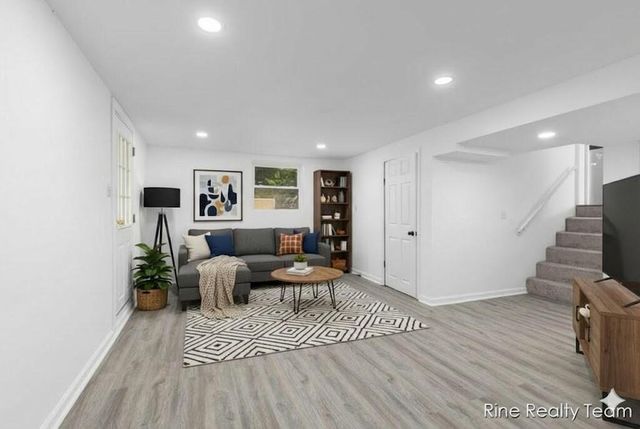 33250 Bernice Avenue, Paw Paw, MI 49079