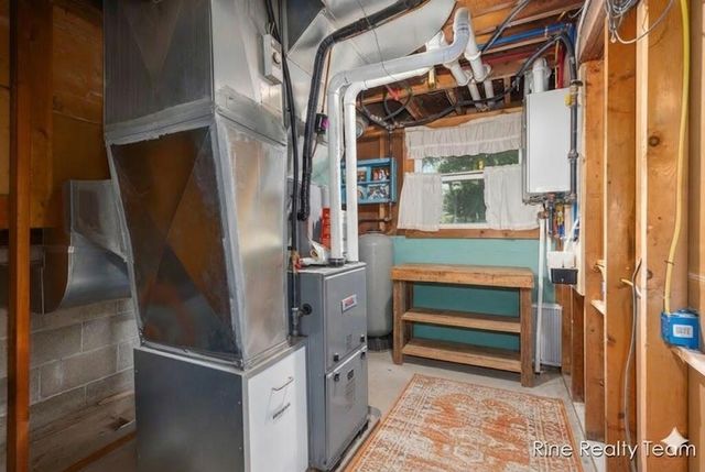 33250 Bernice Avenue, Paw Paw, MI 49079