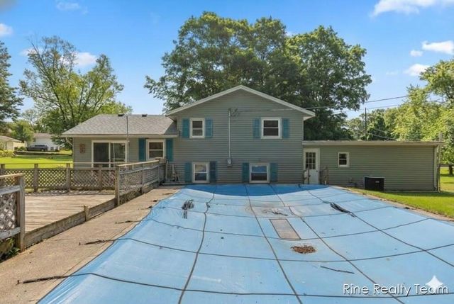 33250 Bernice Avenue, Paw Paw, MI 49079