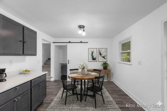 33250 Bernice Avenue, Paw Paw, MI 49079