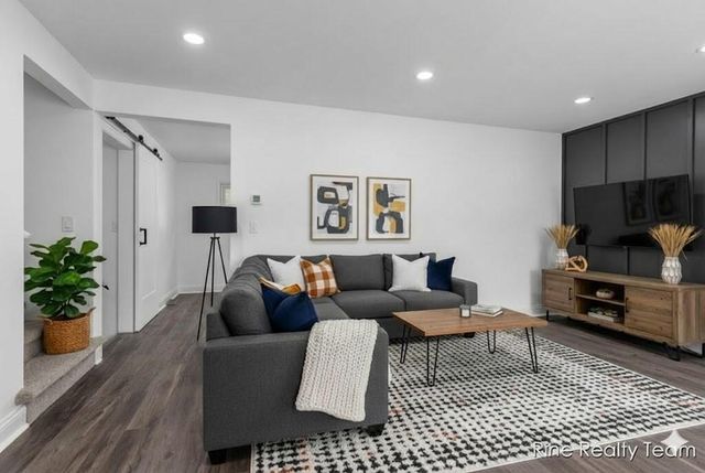 33250 Bernice Avenue, Paw Paw, MI 49079