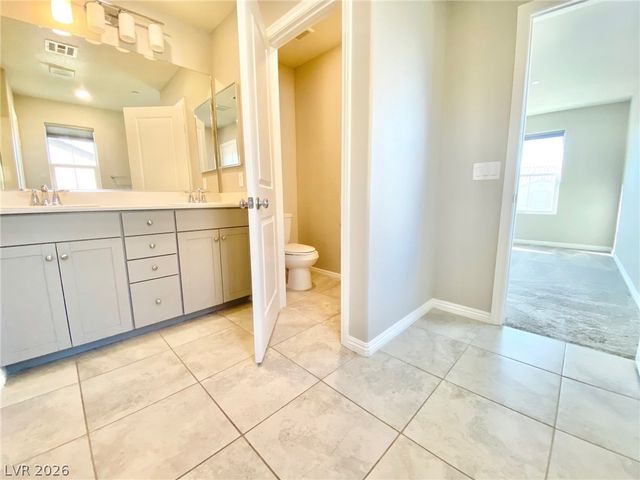 2826 Turnstone Ridge Street, Henderson, NV 89044