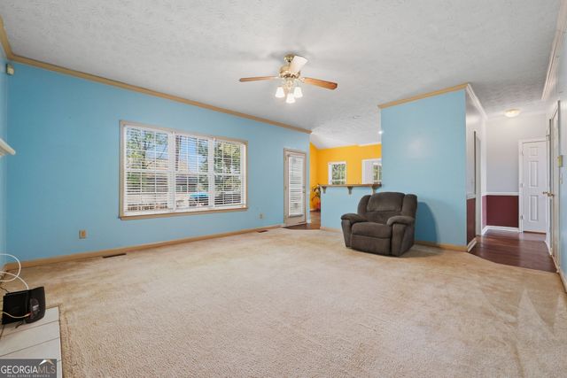 3025 Ridge Oak Drive, Suwanee, GA 30024