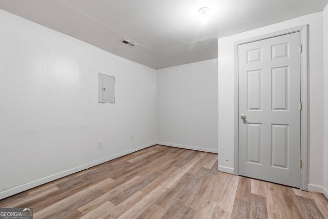 3025 Ridge Oak Drive, Suwanee, GA 30024