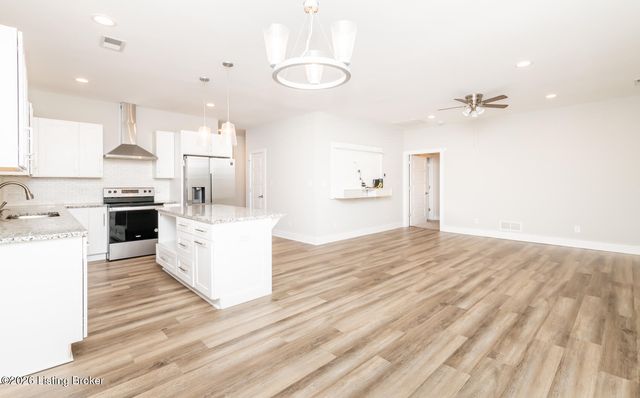 4304 Possibility Way, Louisville, KY 40245