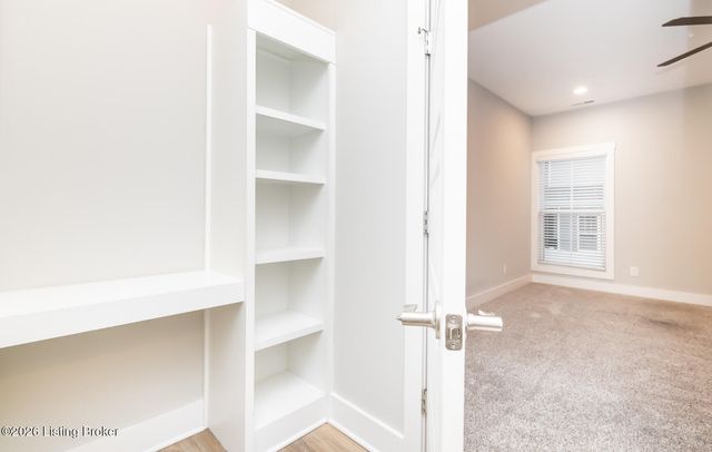 4304 Possibility Way, Louisville, KY 40245