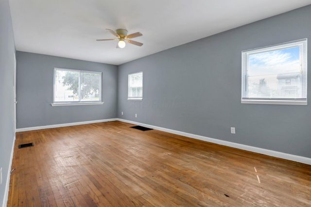 2822-2824 E 5th Avenue, Columbus, OH 43219