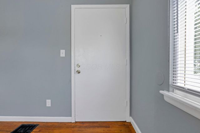 2822-2824 E 5th Avenue, Columbus, OH 43219