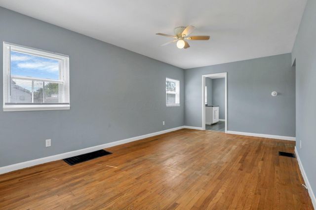 2822-2824 E 5th Avenue, Columbus, OH 43219
