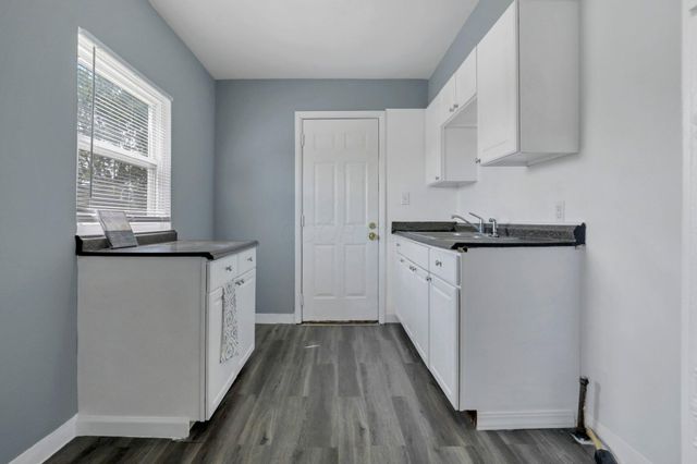 2822-2824 E 5th Avenue, Columbus, OH 43219