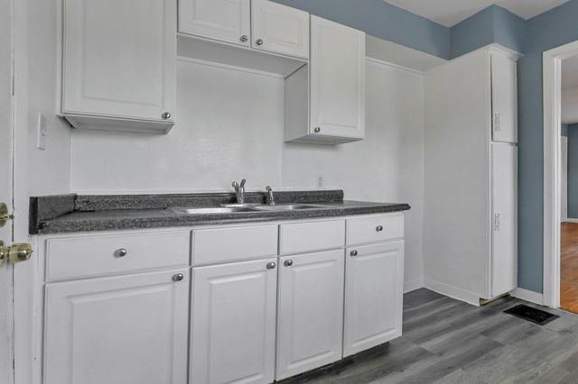 2822-2824 E 5th Avenue, Columbus, OH 43219