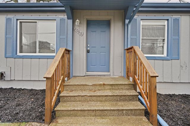2068 E Boatfield Avenue, Burton, MI 48529