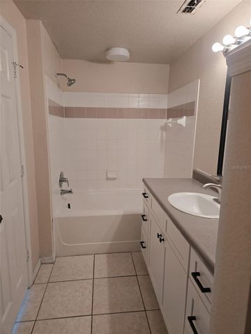 3701 CASTLE PINES LANE 3926, Orlando, FL 32839