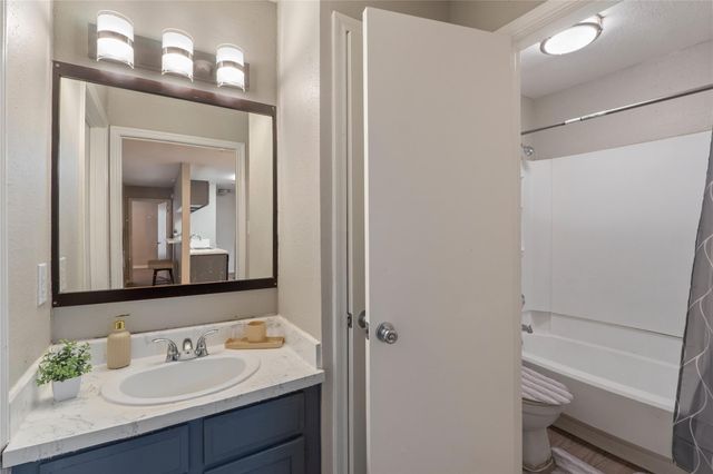 8923 Antoine Drive 40, Houston, TX 77088