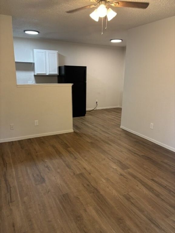 115 W Rogers Street, Arlington, TX 76011