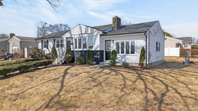 69 West View Avenue, Cranston, RI 02920