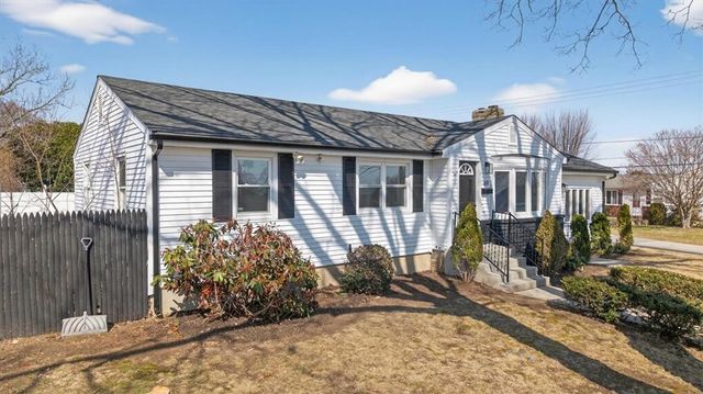 69 West View Avenue, Cranston, RI 02920