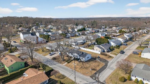 69 West View Avenue, Cranston, RI 02920