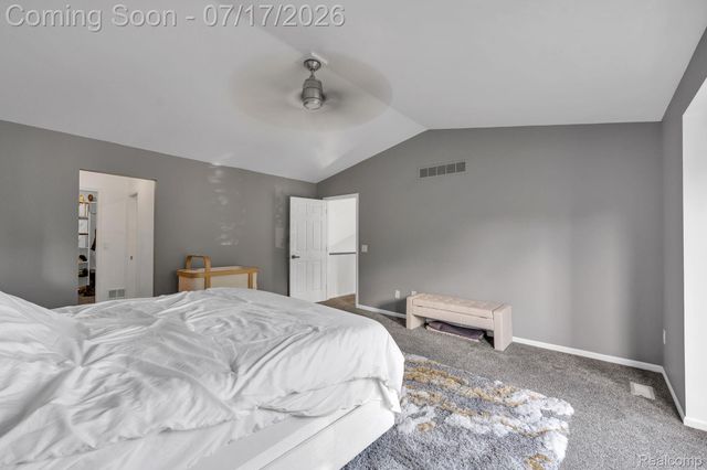 6081 Beachwood Drive, West Bloomfield Charter Township, MI 48324