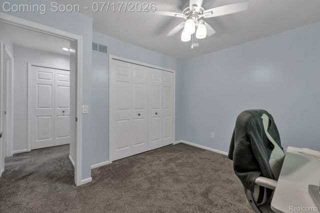 6081 Beachwood Drive, West Bloomfield Charter Township, MI 48324