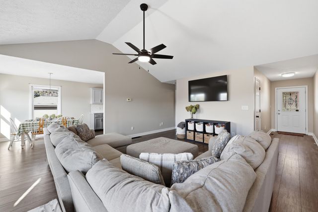 141 White Cliffs Lane, Frankfort, KY 40601