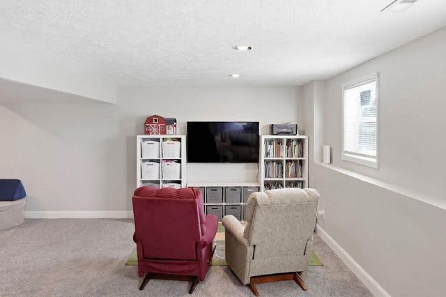 141 White Cliffs Lane, Frankfort, KY 40601